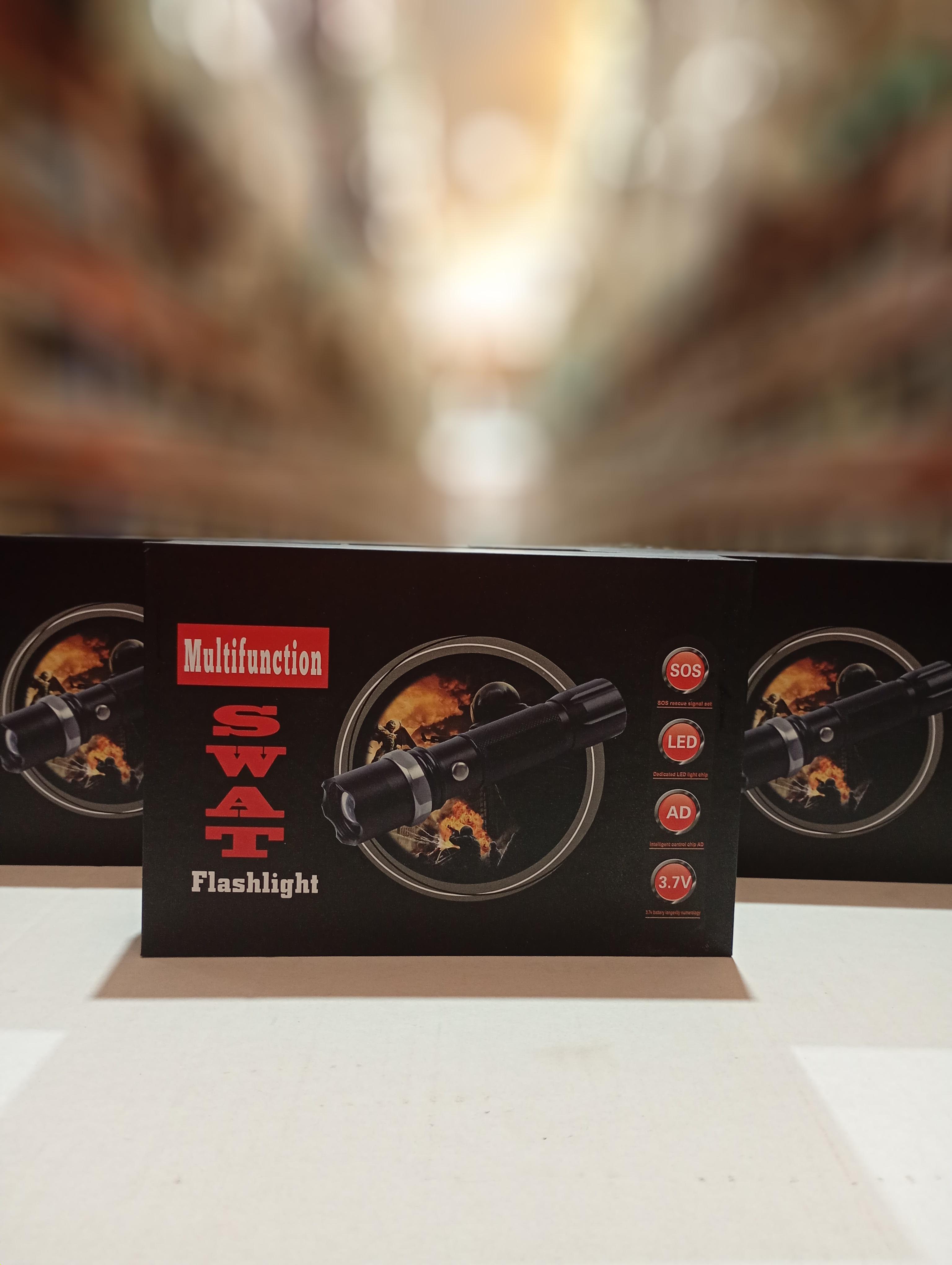 Linterna LED recargable de alta potencia - additional image 1